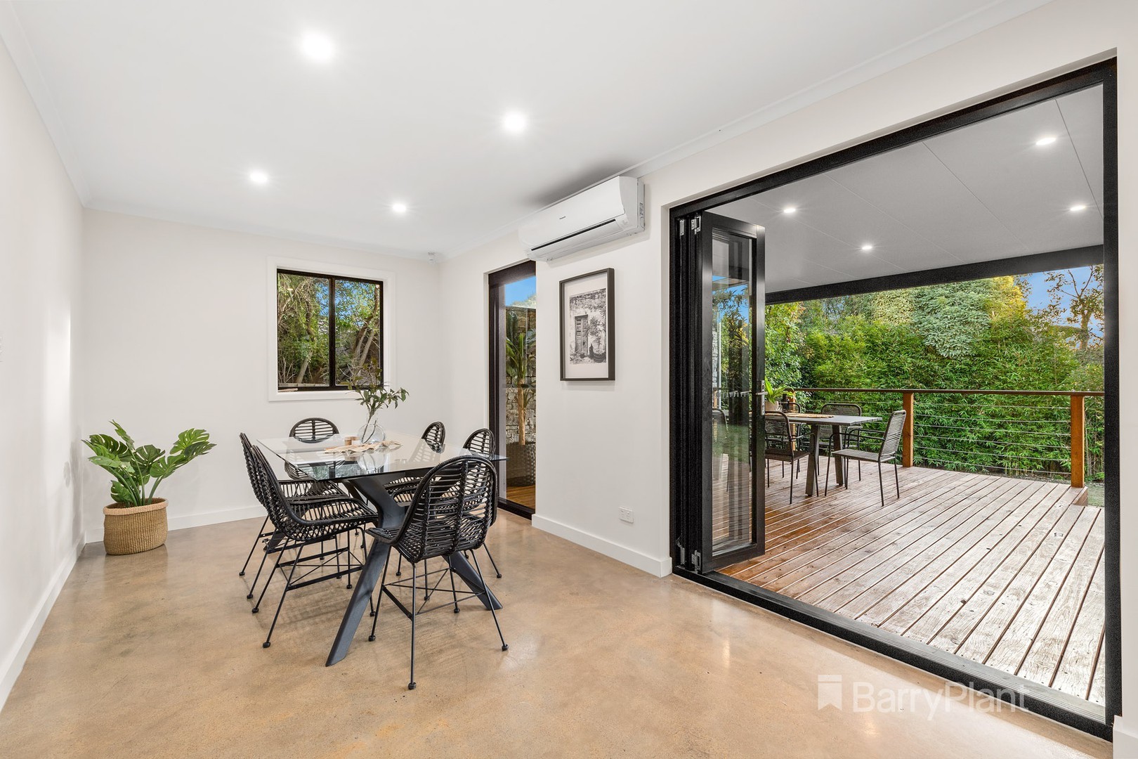 17 Moran Street, Viewbank, VIC 3084, Viewbank - Thumbnail 5