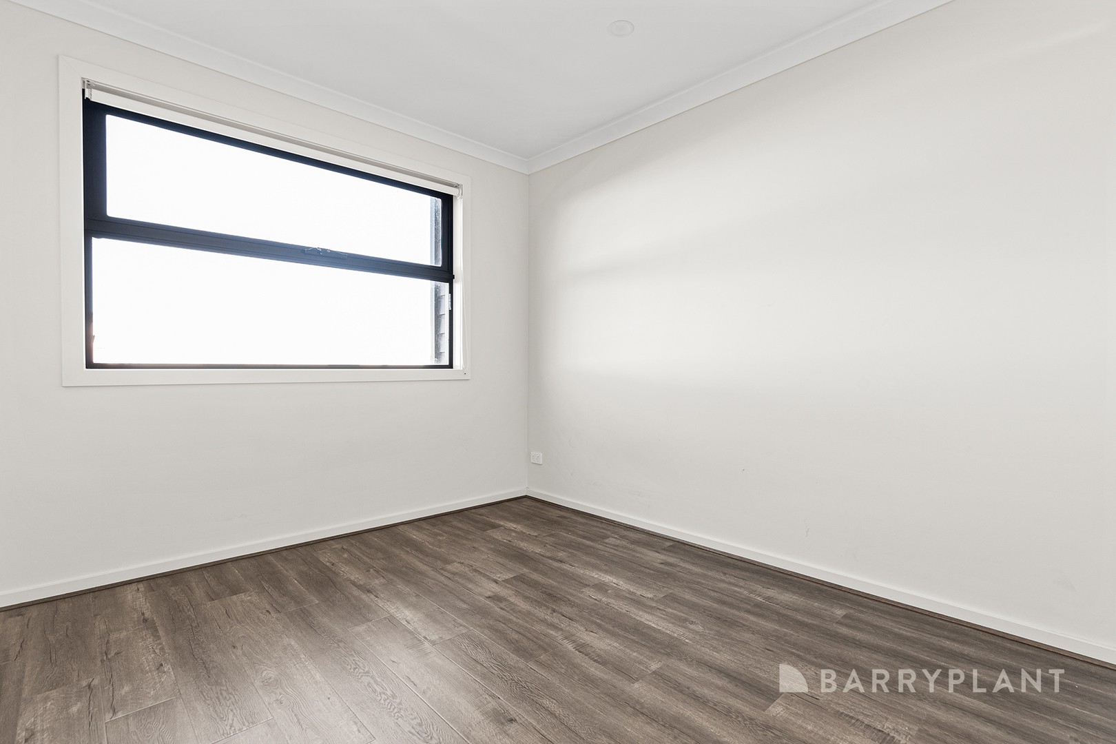 17 Mortdale Lane, Clyde North, VIC 3978, Clyde North - Thumbnail 4