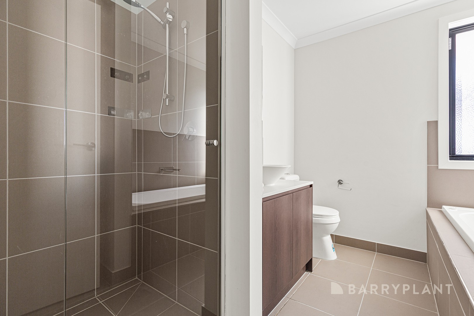 17 Mortdale Lane, Clyde North, VIC 3978, Clyde North - Thumbnail 6