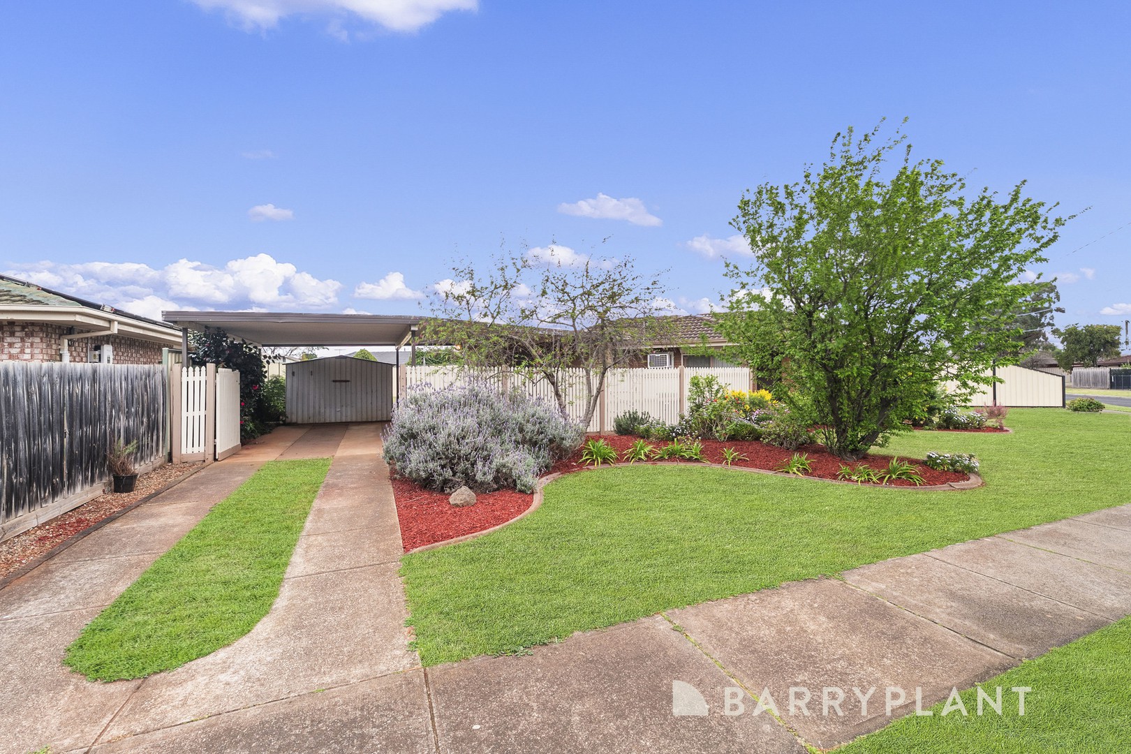 17 Moss Street, Melton South, VIC 3338, Melton South - Thumbnail 2