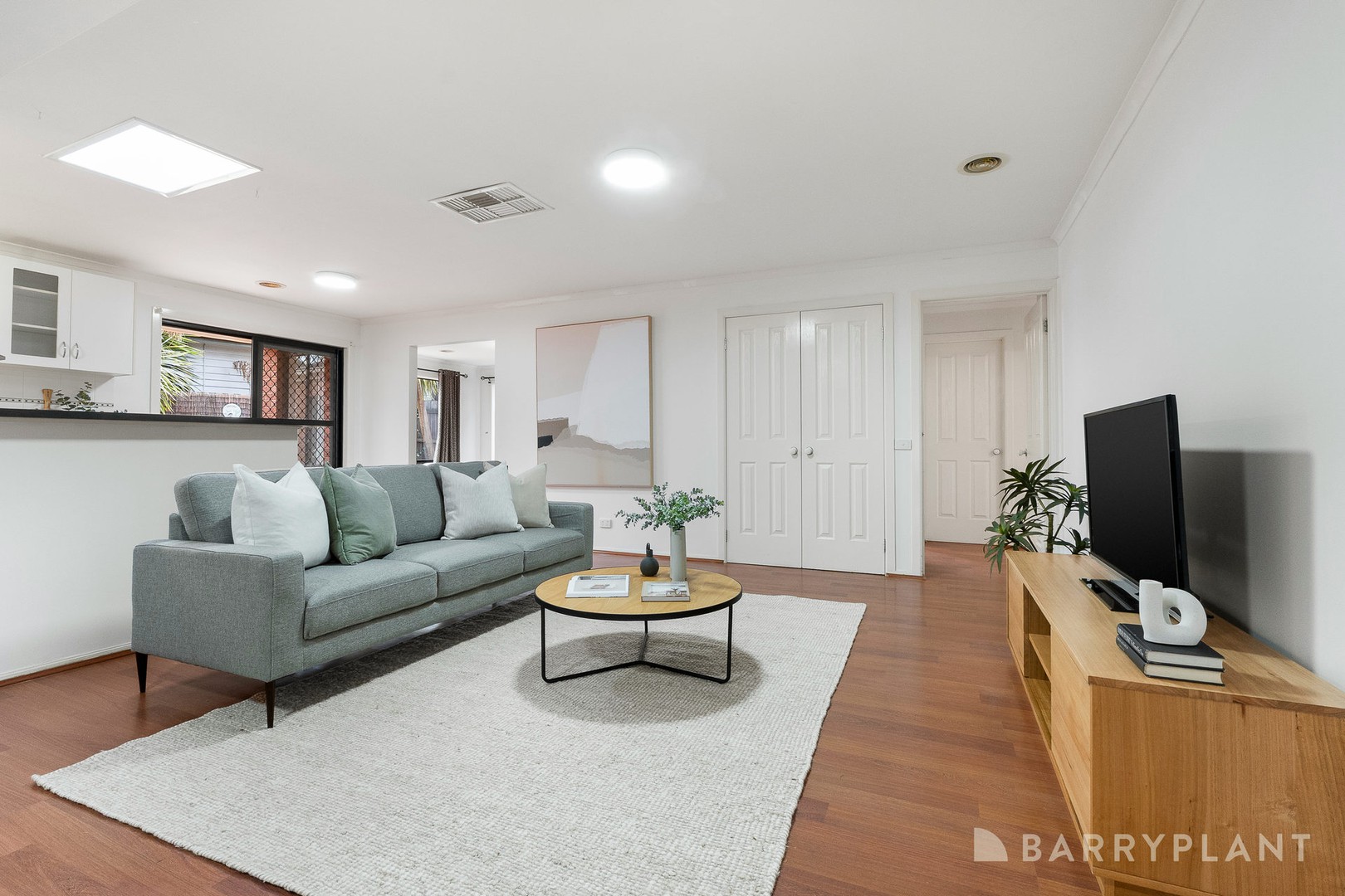 17 Mountain View Road, Kilsyth, VIC 3137, Kilsyth - Thumbnail 5