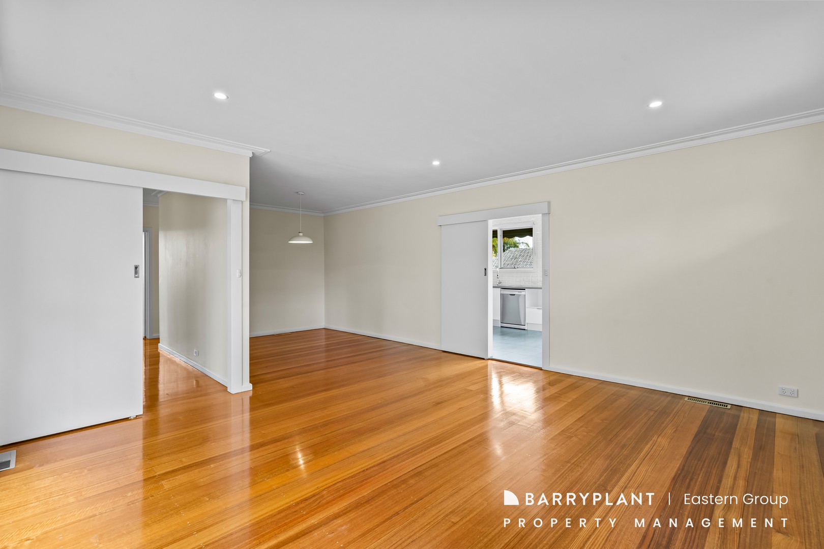 17 Murphy Road, Doncaster East, VIC 3109, Doncaster East - Thumbnail 4