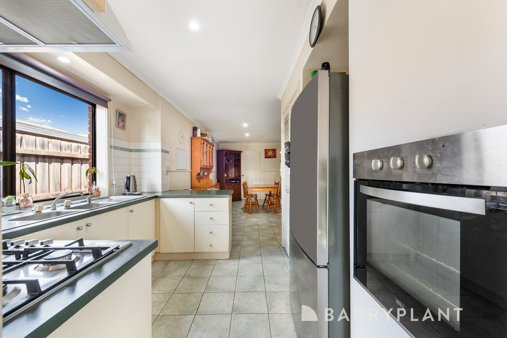 17 Murray Street, Melton South, VIC 3338, Melton South - Thumbnail 6