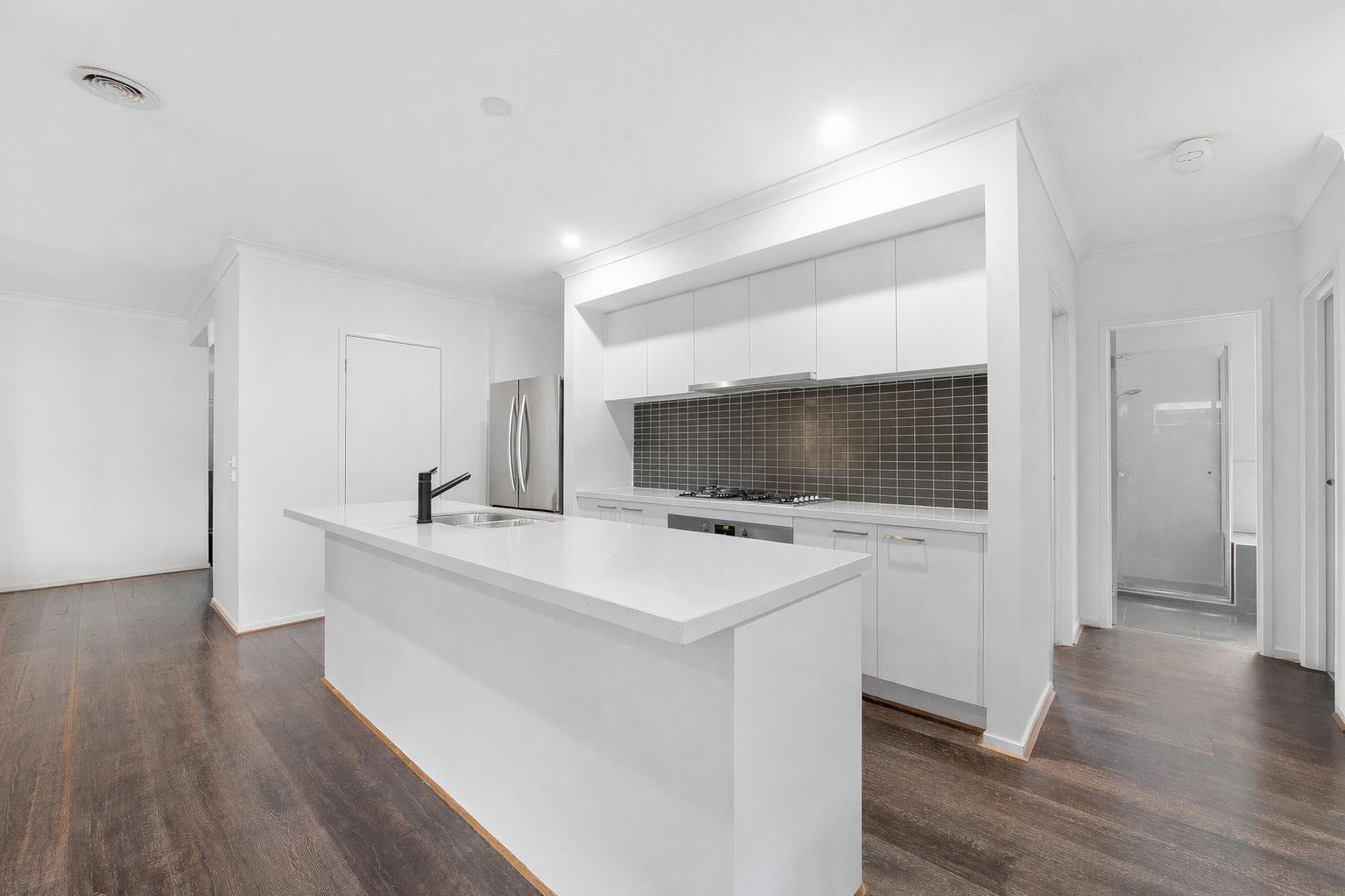 17 Nassau Road, Point Cook, VIC 3030, Point Cook - Thumbnail 3