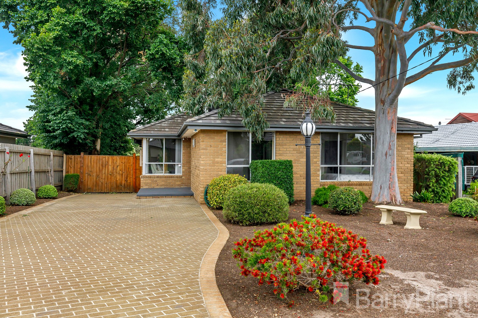 17 Neilsen Crescent, Bundoora, VIC 3083, Bundoora - Thumbnail 2