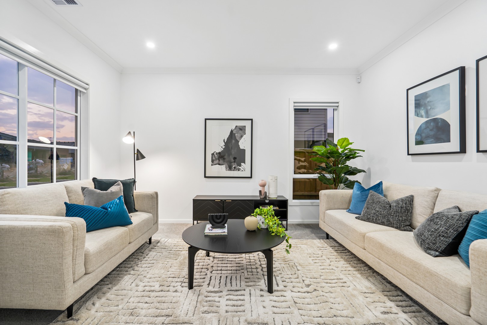 17 Nira Drive, Sunbury, VIC 3429, Sunbury - Thumbnail 2