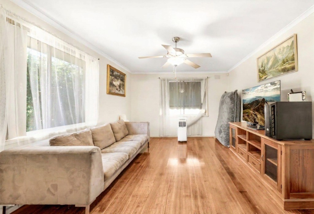 17 Oakwood Road, Albanvale, VIC 3021 - Thumbnail 2 - 24/09/2026