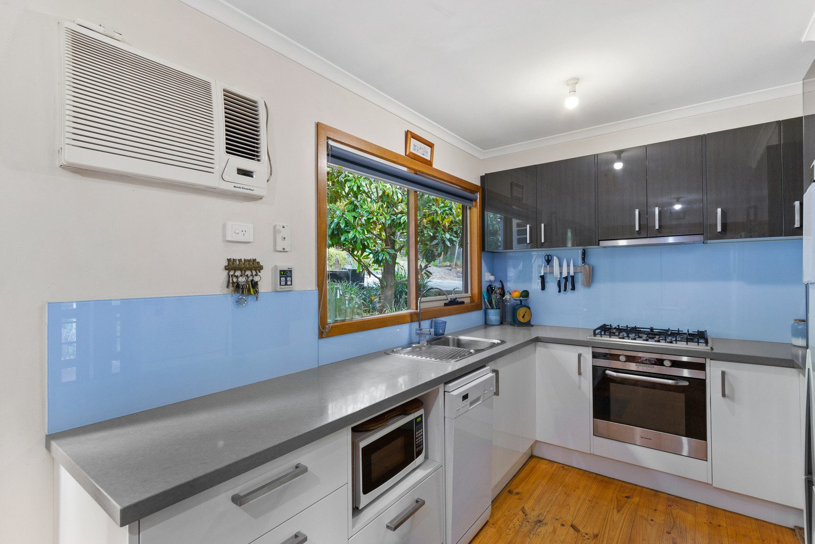 17 Old Forest Road, The Basin, VIC 3154, The Basin - Thumbnail 2
