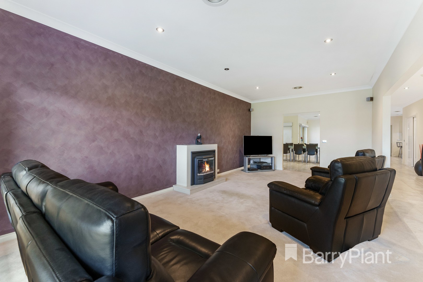 17 Paddington GroveWyndham Vale, VIC 3024, Wyndham Vale - Thumbnail 2