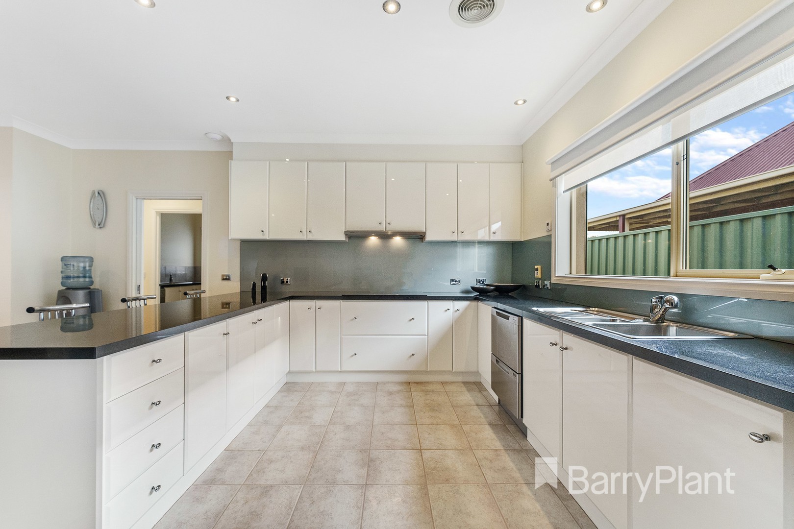 17 Paddington GroveWyndham Vale, VIC 3024, Wyndham Vale - Thumbnail 4