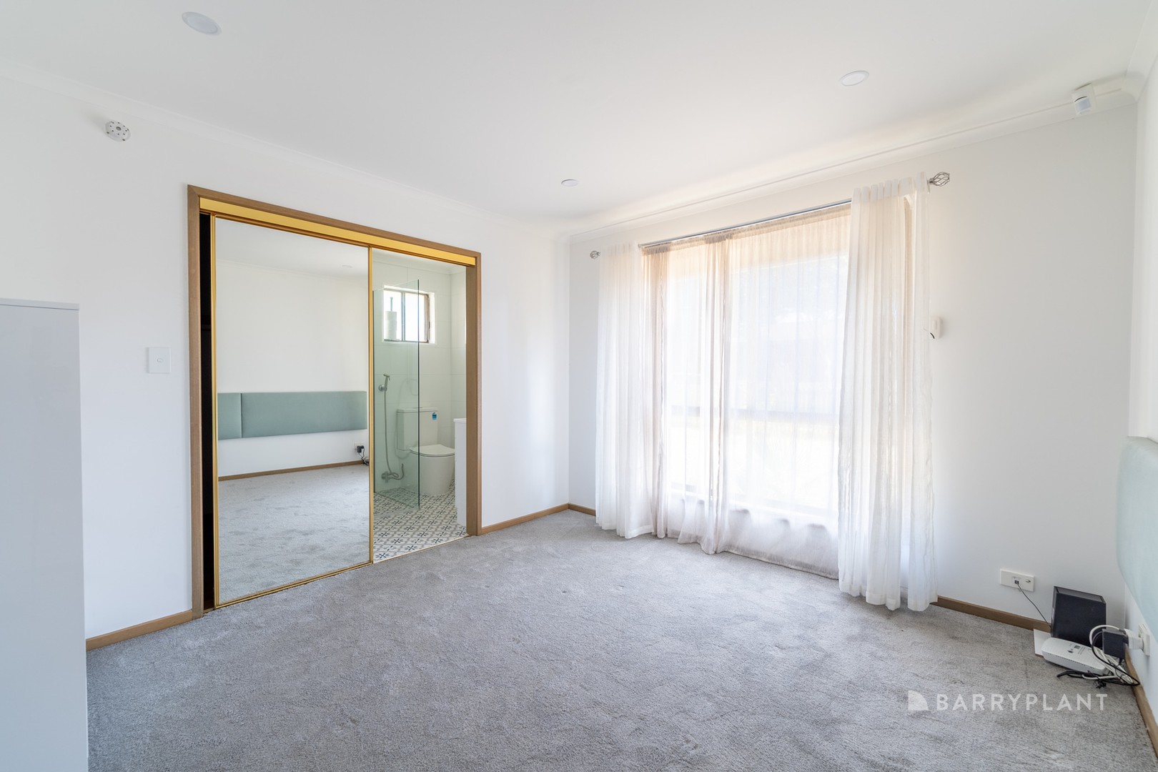 17 Paringa Boulevard, Meadow Heights, VIC 3048, Meadow Heights - Thumbnail 6