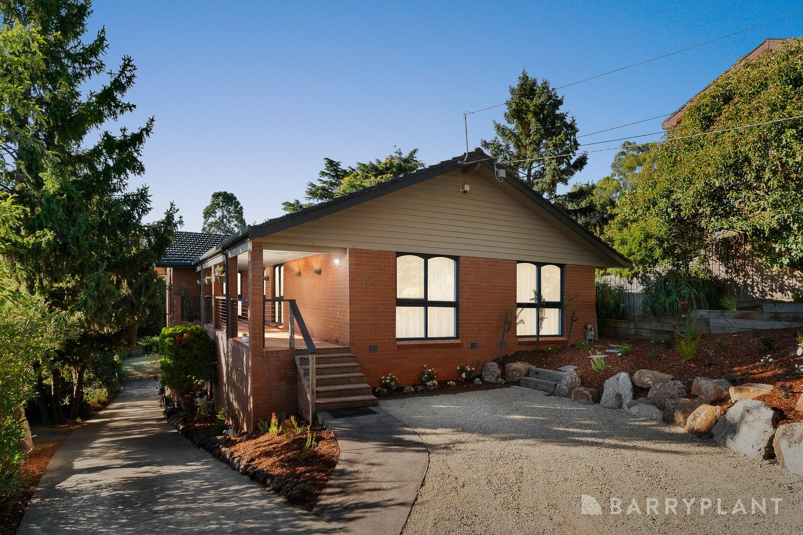 17 Parry Drive, Mooroolbark, VIC 3138, Mooroolbark - Thumbnail 3