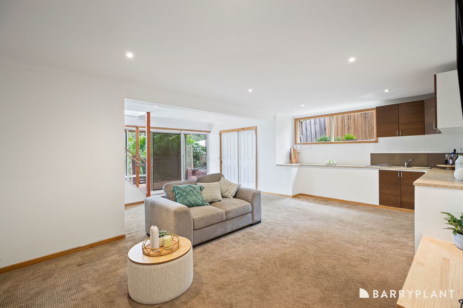 17 Parry Drive, Mooroolbark, VIC 3138, Mooroolbark - Thumbnail 6