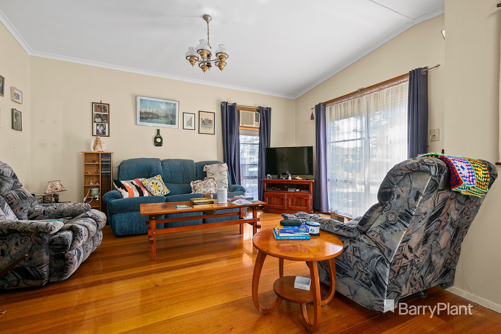 17 Pearson Crescent, Coolaroo, VIC 3048, Coolaroo - Thumbnail 5