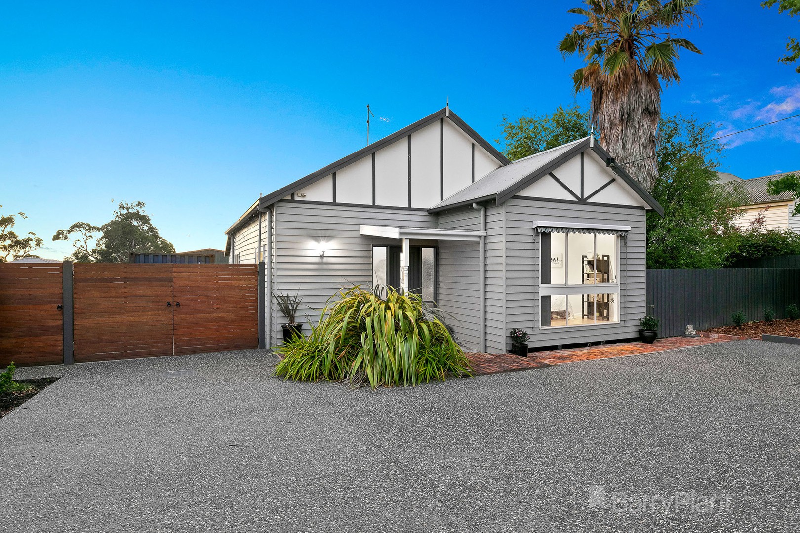 17 Pearson Street, Bunyip, VIC 3815, Bunyip - Thumbnail 2