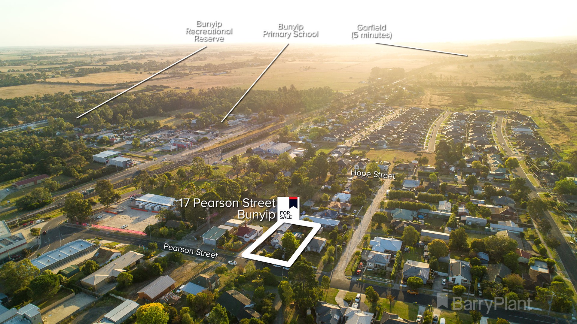 17 Pearson Street, Bunyip, VIC 3815, Bunyip - Thumbnail 3