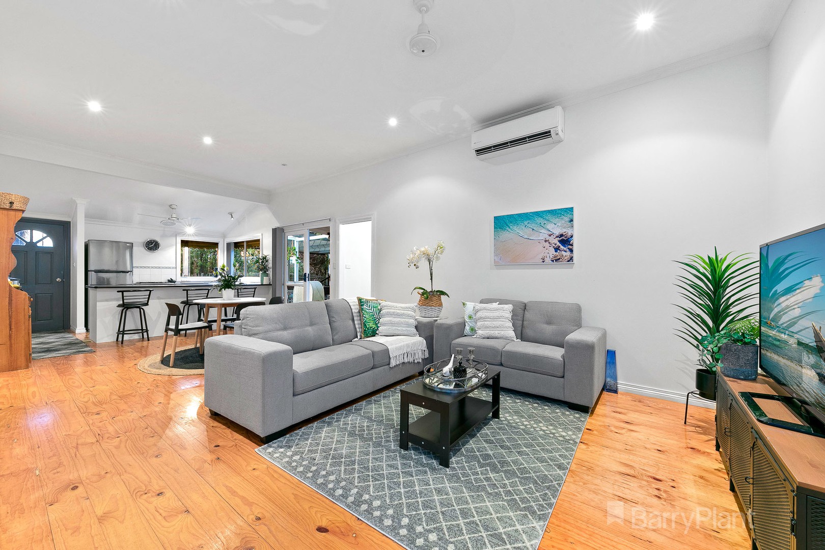 17 Pearson Street, Bunyip, VIC 3815, Bunyip - Thumbnail 7