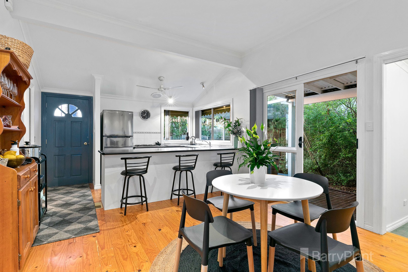 17 Pearson Street, Bunyip, VIC 3815, Bunyip - Thumbnail 8