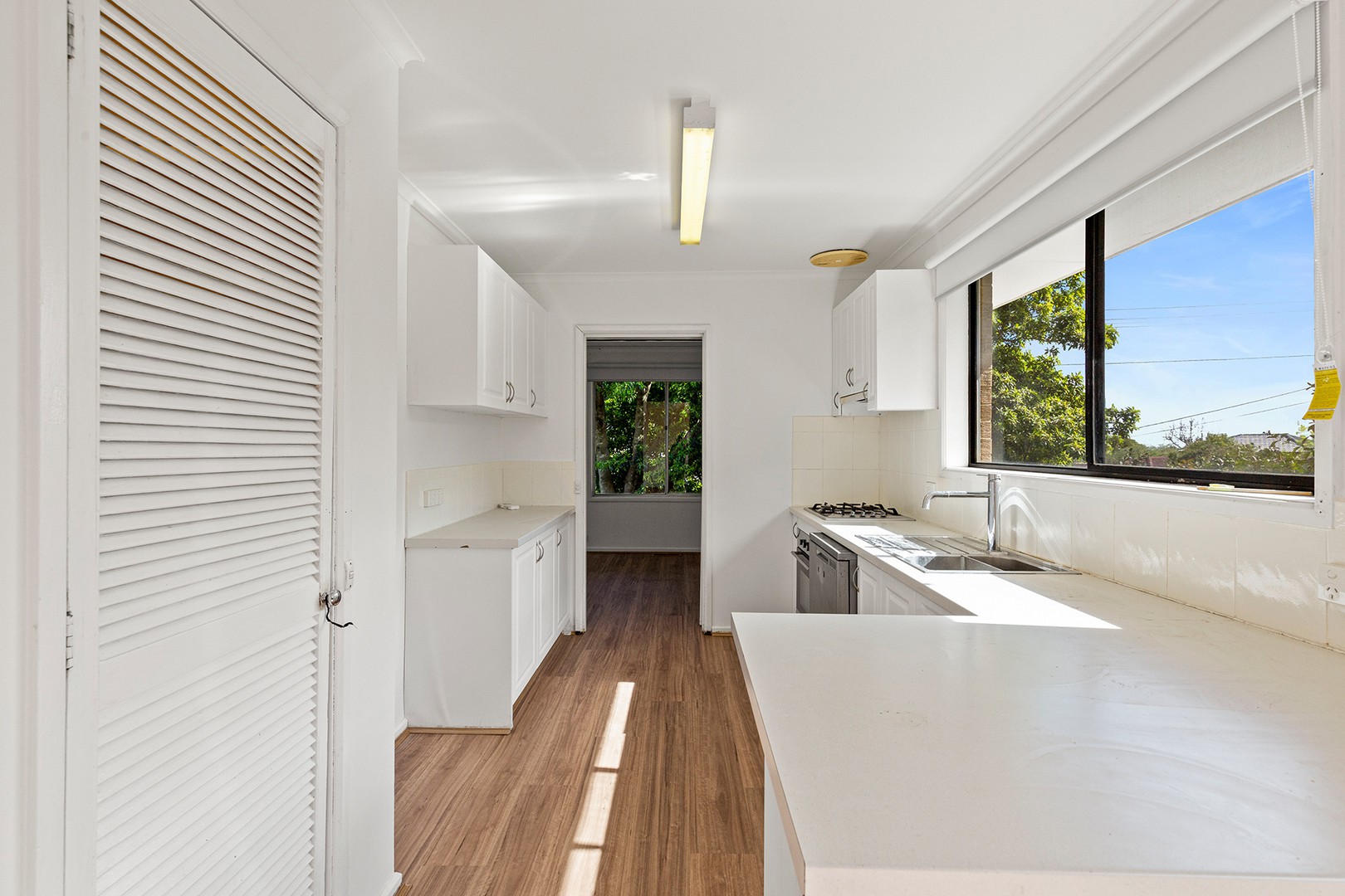 17 Pembroke Avenue, Frankston, VIC 3199, Frankston - Thumbnail 6