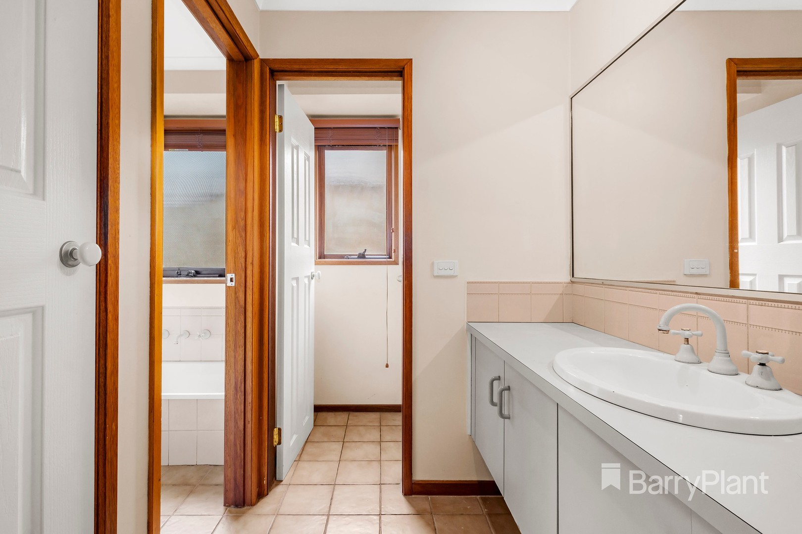 17 Pensbury Avenue, Mill Park, VIC 3082, Mill Park - Thumbnail 6