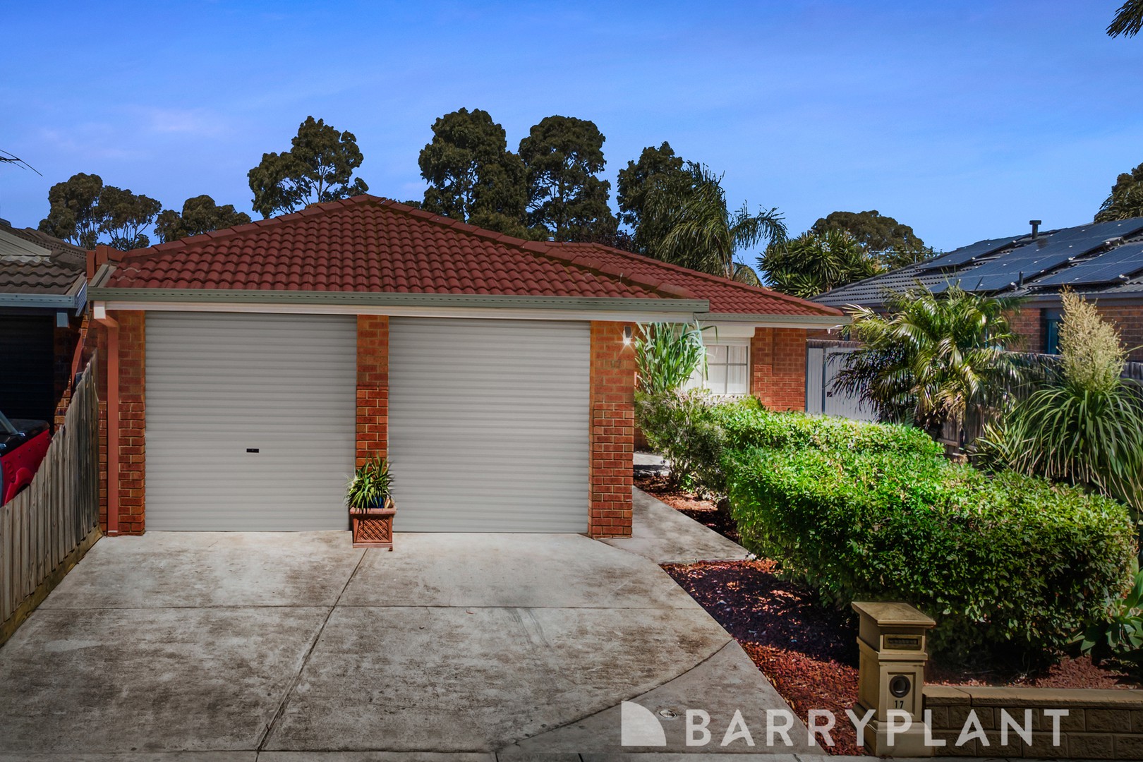 17 Penzance Place, Sydenham, VIC 3037 - Thumbnail 2 - 11/03/2026