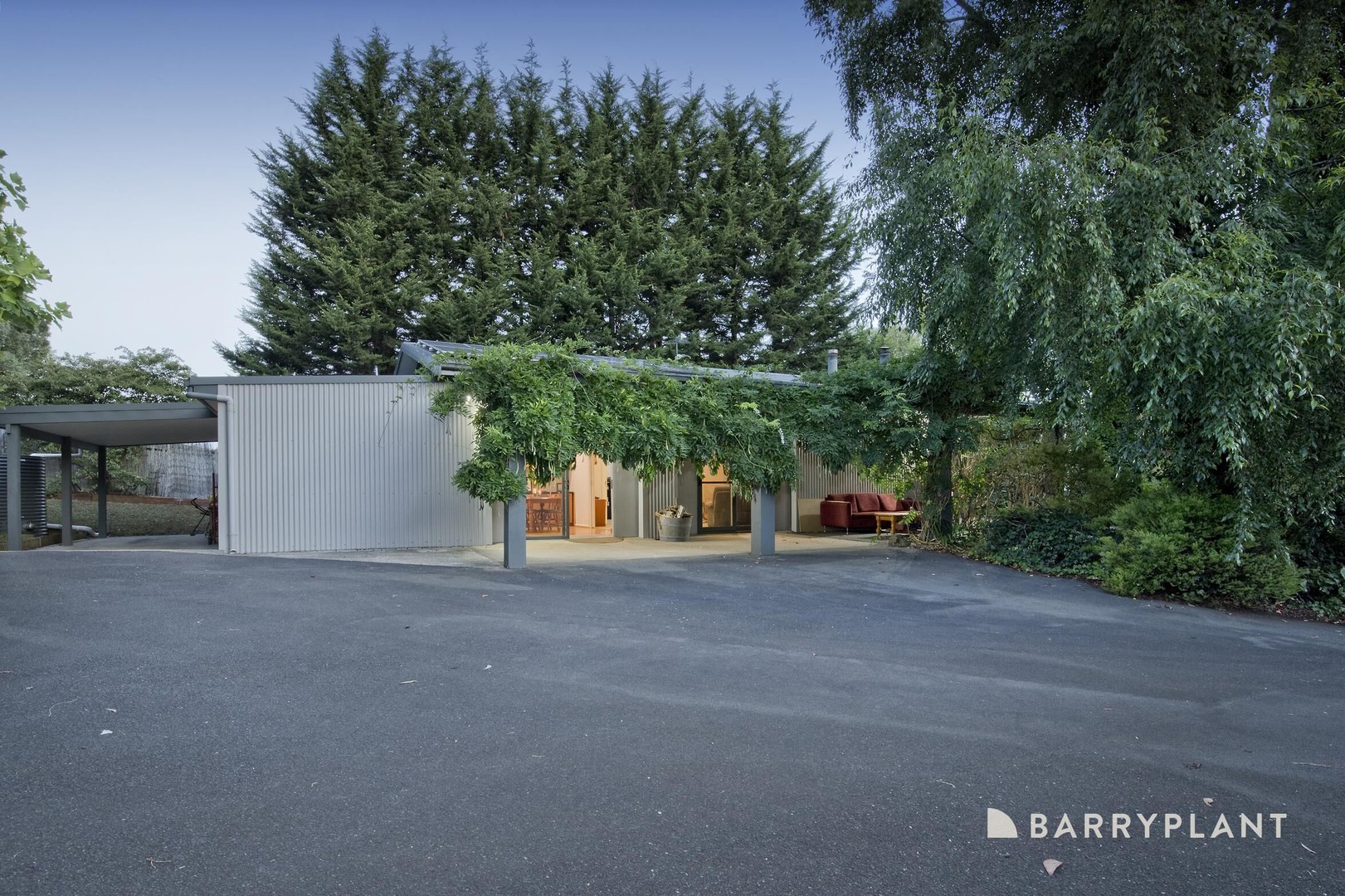 17 Phillip Road, Avonsleigh, VIC 3782 - Thumbnail 2 - 28/01/2025