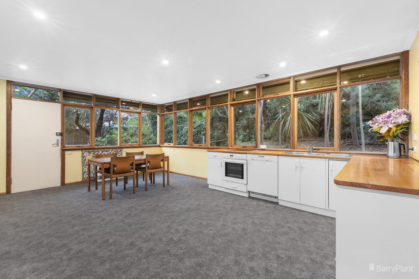 17 Pinnacle Crescent, Bulleen, VIC 3105, Bulleen - Thumbnail 3