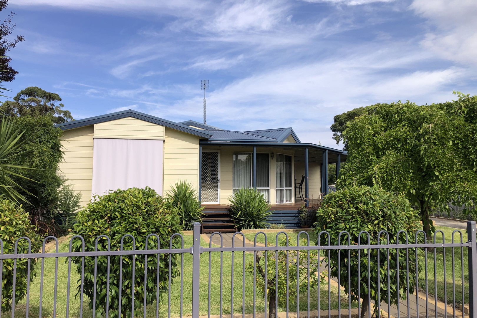 17 Pioneer Street, Manangatang, VIC 3546, Manangatang - Thumbnail 2
