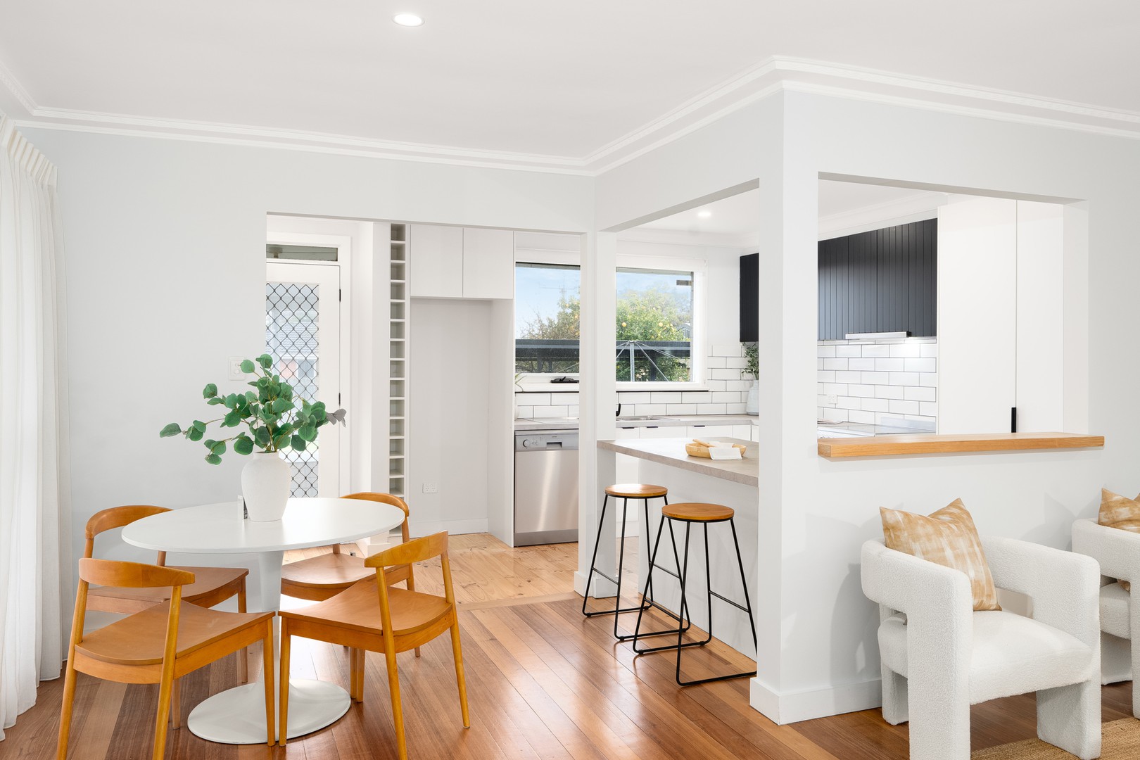 17 Porter Avenue, Highton, VIC 3216, Highton - Thumbnail 3