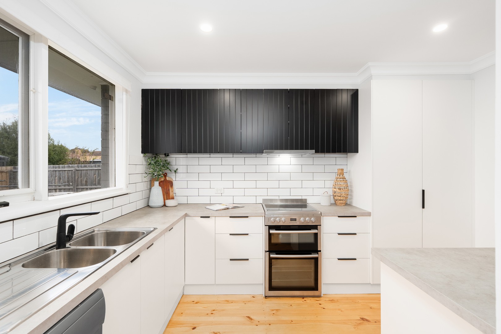 17 Porter Avenue, Highton, VIC 3216, Highton - Thumbnail 5