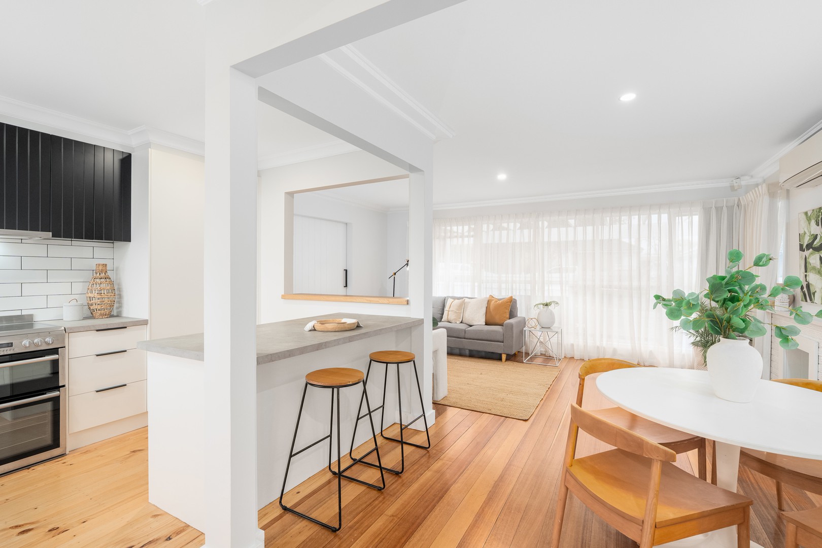 17 Porter Avenue, Highton, VIC 3216, Highton - Thumbnail 6