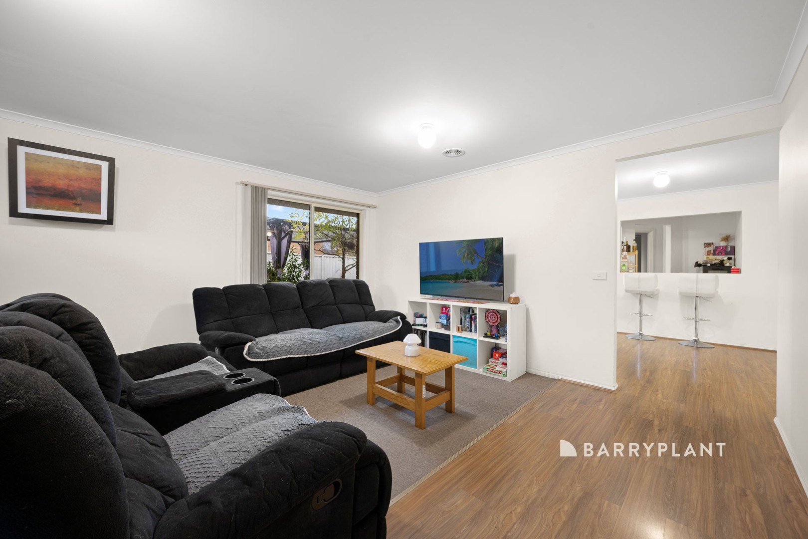 17 Pownceby Court, Pakenham, VIC 3810, Pakenham - Thumbnail 2