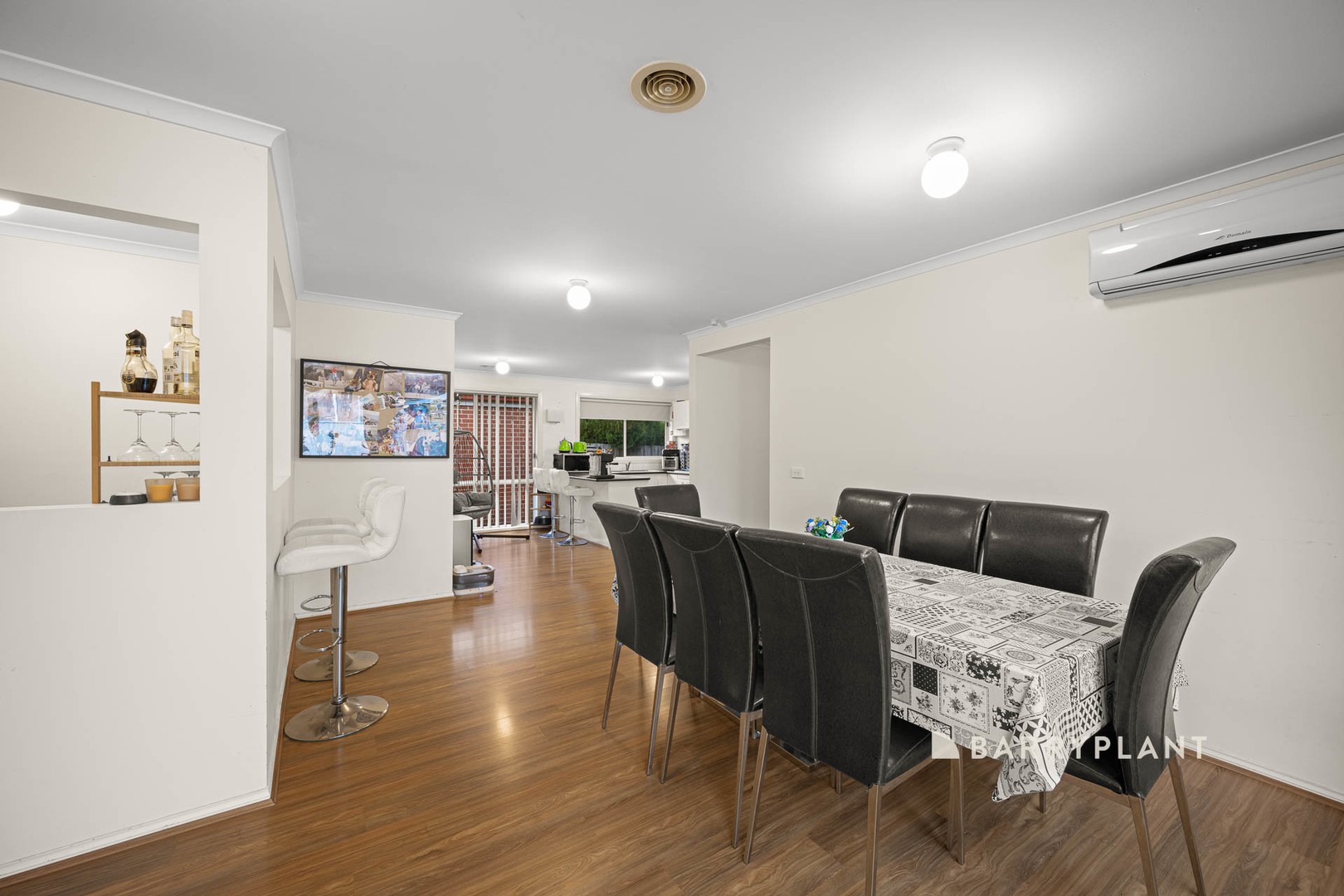 17 Pownceby Court, Pakenham, VIC 3810, Pakenham - Thumbnail 4
