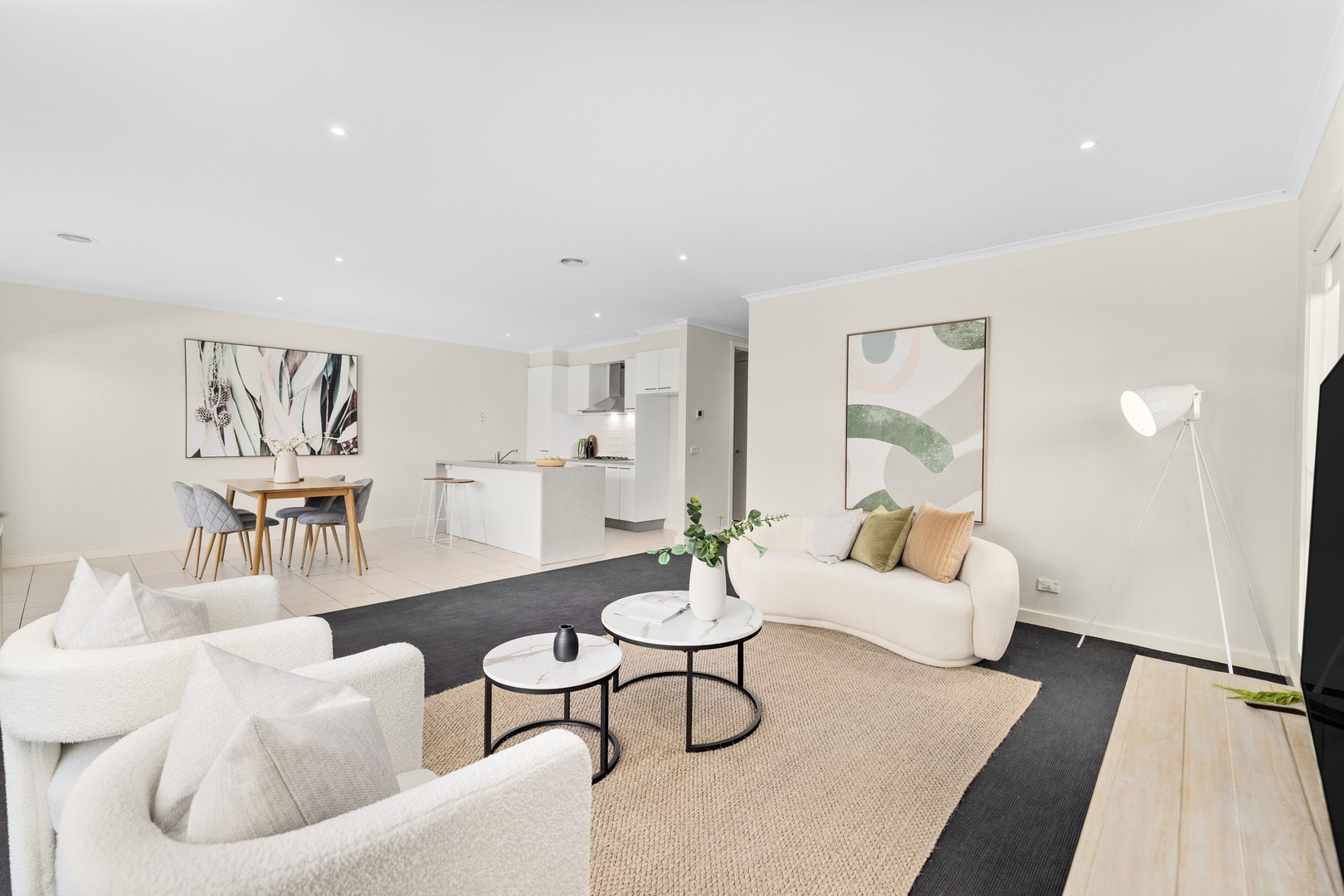 17 Prichard Walk, Point Cook, VIC 3030, Point Cook - Thumbnail 3