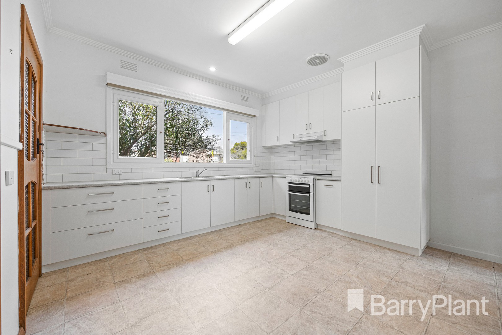 17 Pryor Street, Mount Pleasant, VIC 3350, Mount Pleasant - Thumbnail 6