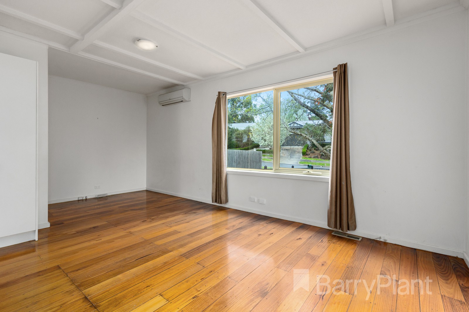 17 Queen Road, Lilydale, VIC 3140, Lilydale - Thumbnail 3
