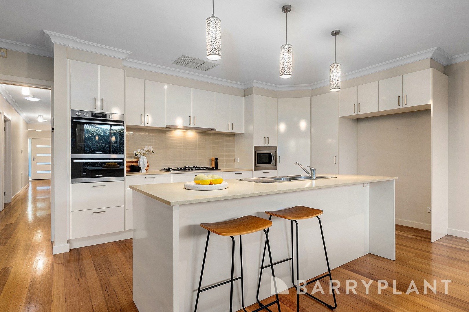 17 Queens Gardens, Bundoora, VIC 3083 - Thumbnail 2 - 25/02/2026