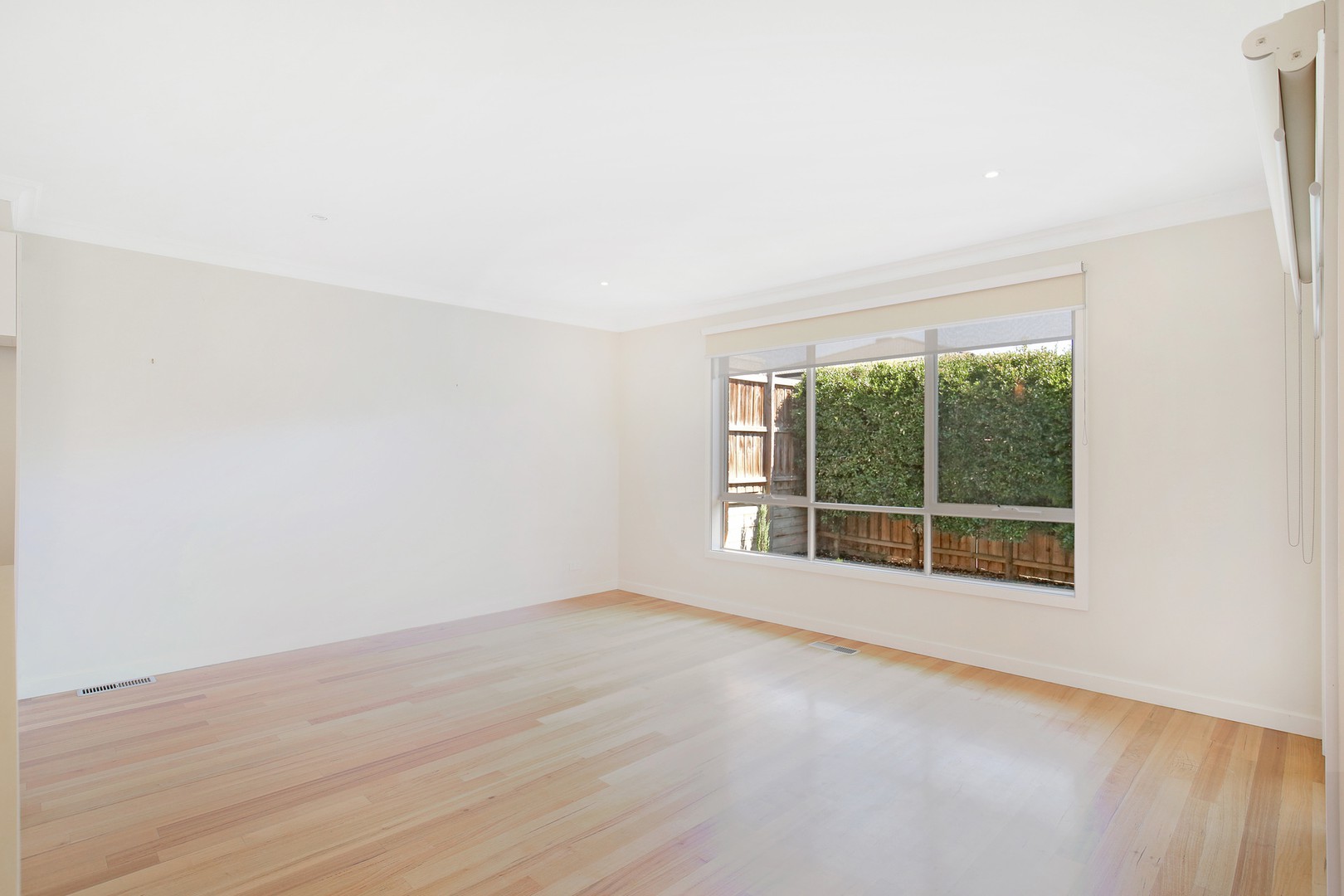 17 Queens Gardens, Bundoora, VIC 3083, Bundoora - Thumbnail 8