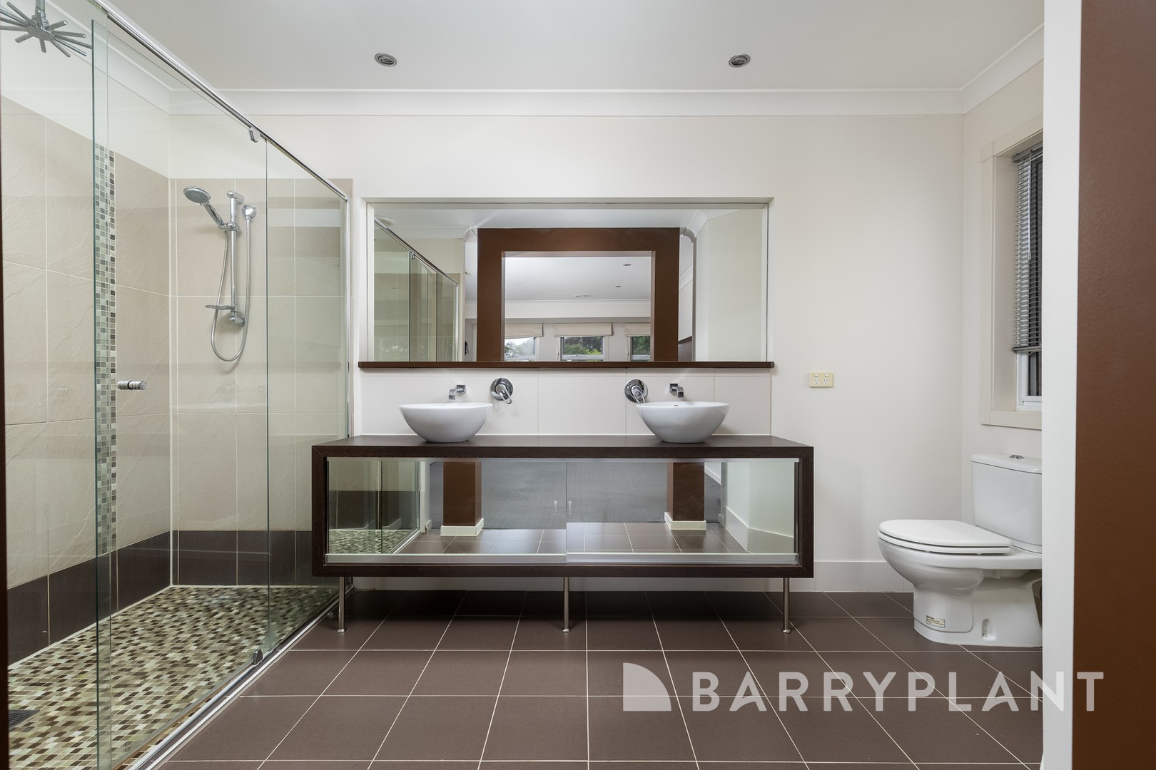 17 Ramson Way, Point Cook, VIC 3030 - Thumbnail 2 - 31/03/2026