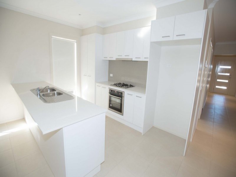17 Rappel Street, Greenvale, VIC 3059 - Thumbnail 1 - 29/05/2024
