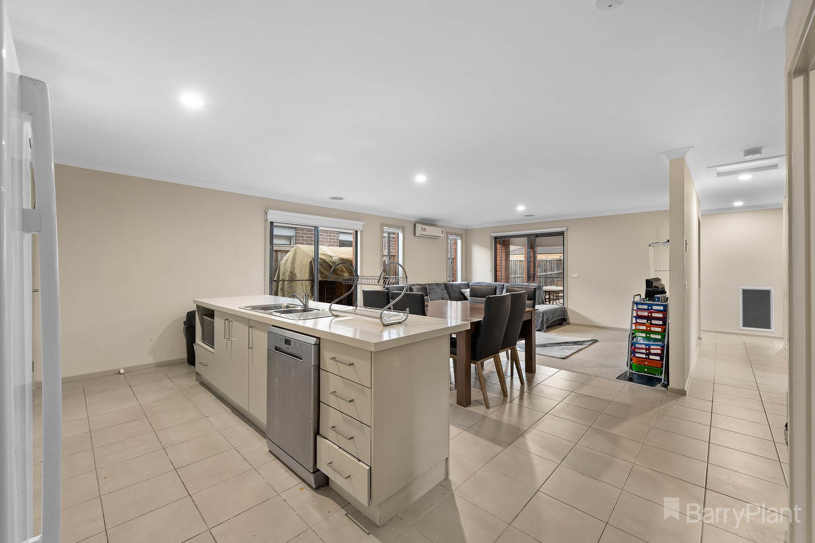 17 Raven Court, Pakenham, VIC 3810, Pakenham - Thumbnail 8