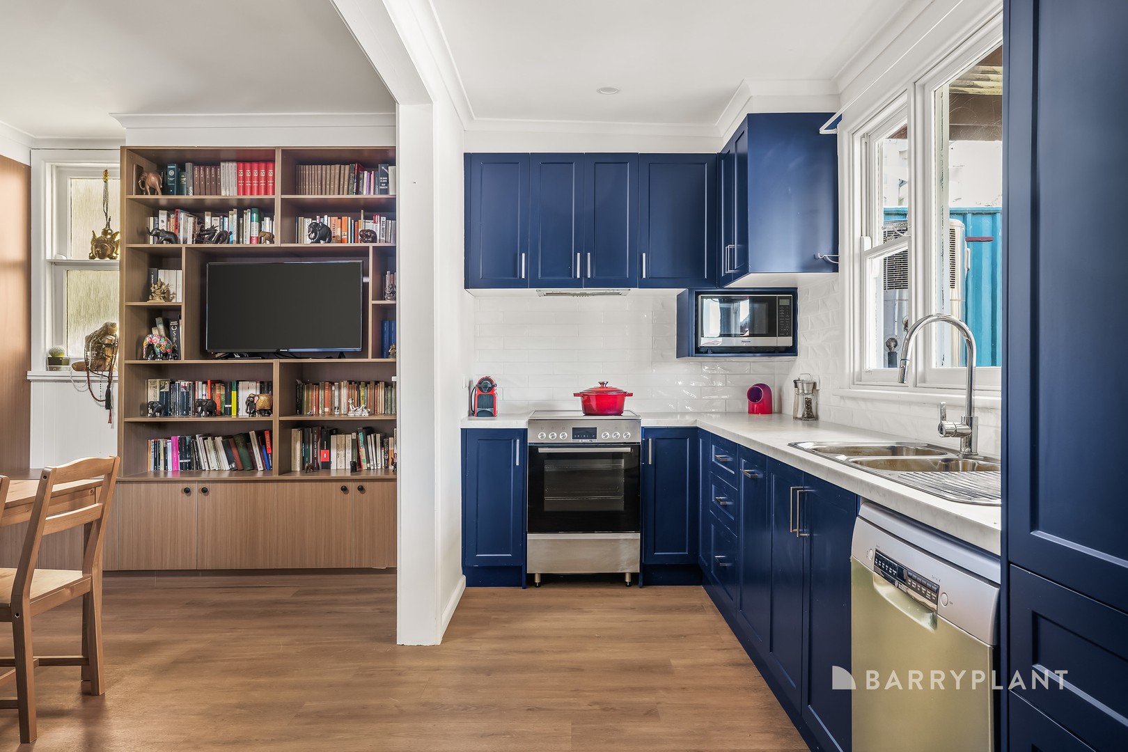 17 Raymond Street, Preston, VIC 3072, Preston - Thumbnail 4