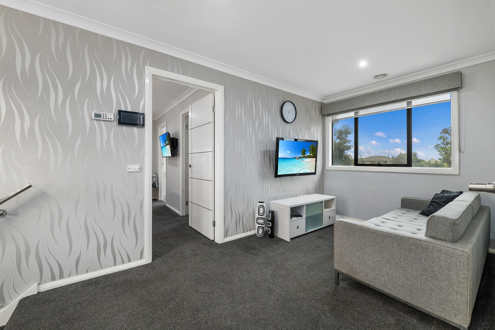 17 Regent Close, Burnside Heights, VIC 3023, Burnside Heights - Thumbnail 8