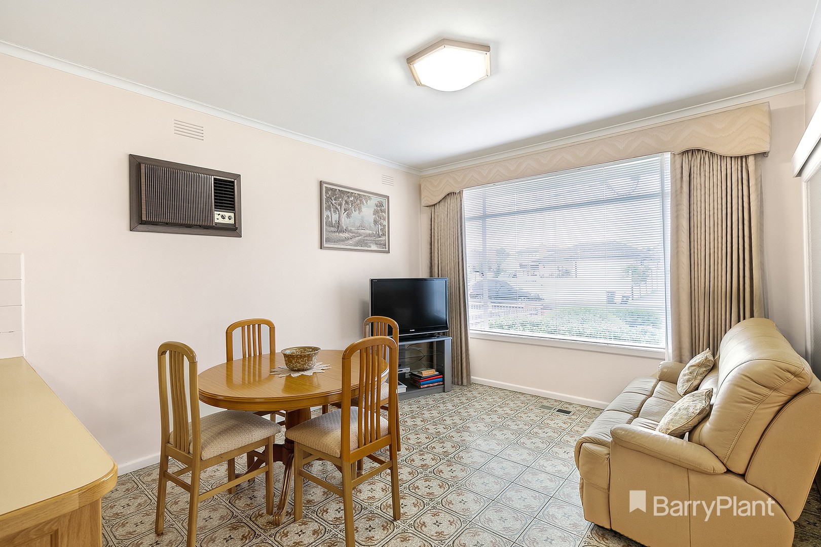 17 Richard Street, Hadfield, VIC 3046, Hadfield - Thumbnail 4