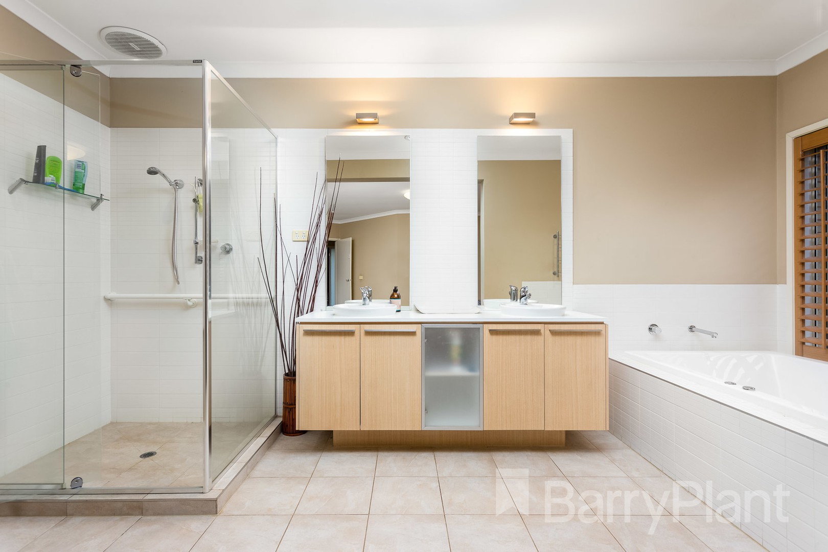 17 Rowland Drive, Point Cook, VIC 3030, Point Cook - Thumbnail 4