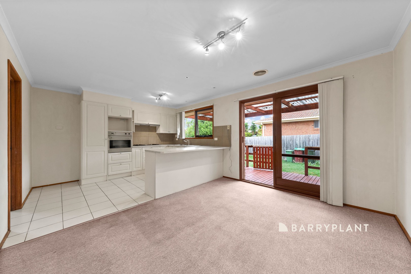 17 Saffron Drive, Hallam, VIC 3803, Hallam - Thumbnail 4