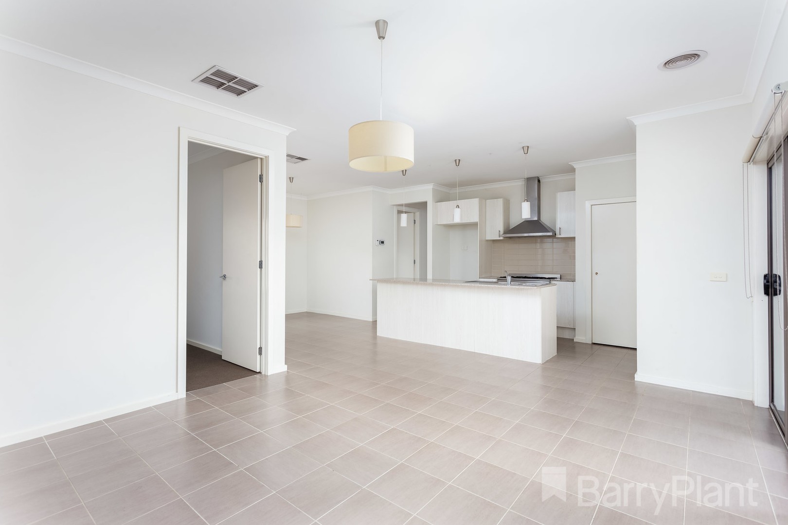 17 Sandy Avenue, Point Cook, VIC 3030, Point Cook - Thumbnail 5