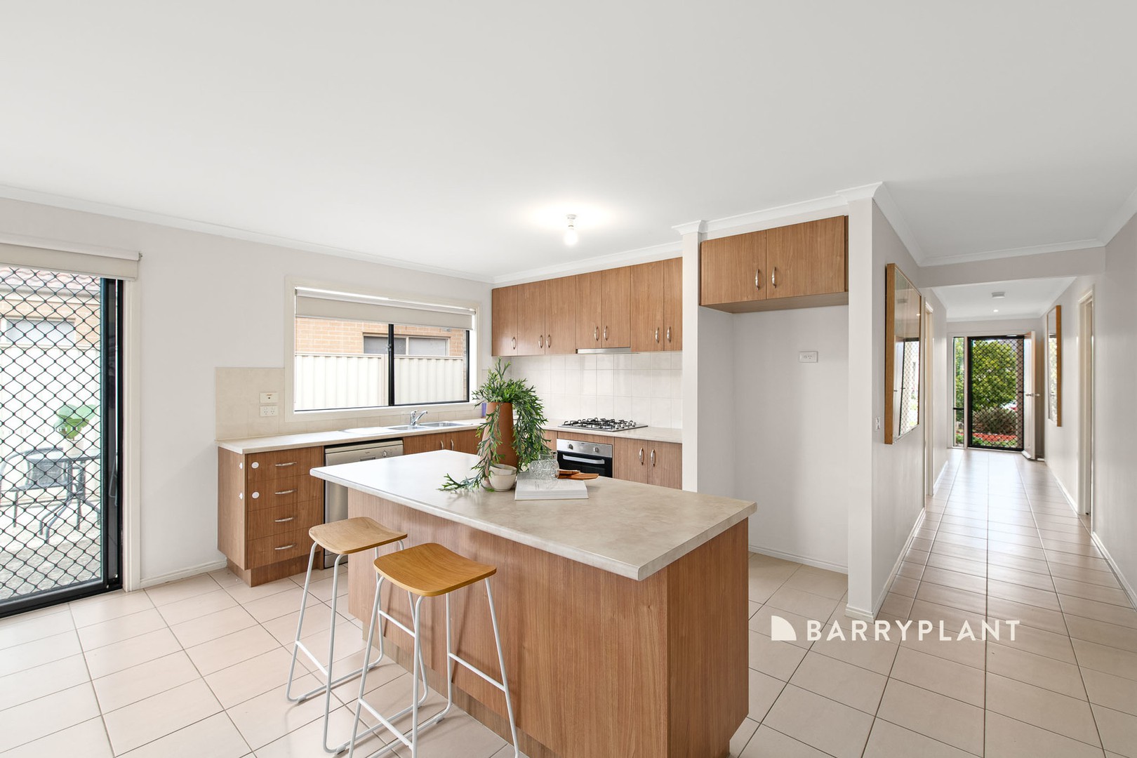 17 Serenity Street, Pakenham, VIC 3810, Pakenham - Thumbnail 6