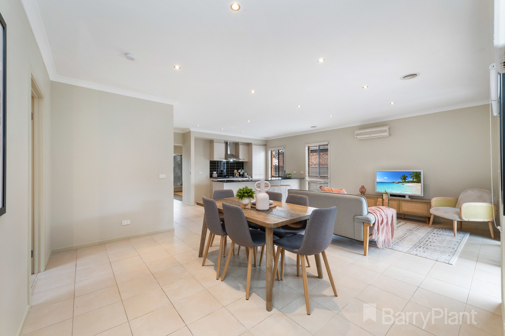 17 Sherlock Avenue, Tarneit, VIC 3029, Tarneit - Thumbnail 4
