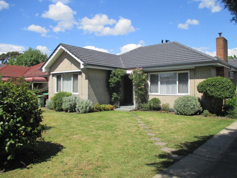 17 Shrives Road, Narre Warren, VIC 3805, Narre Warren - Thumbnail 2